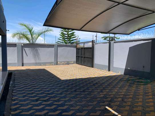 5 BEDROOM MODERN MANSIONETTE + DSQ image 4
