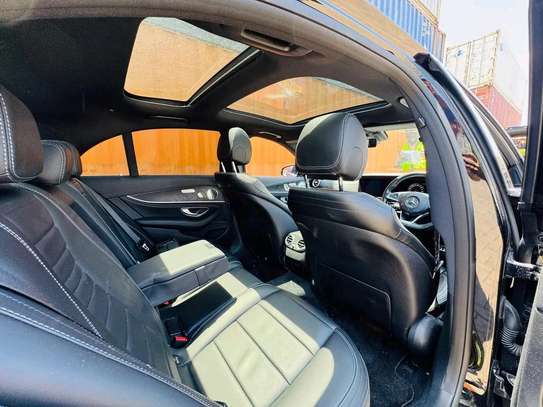 Mercedes Benz E200 black 2018 image 8