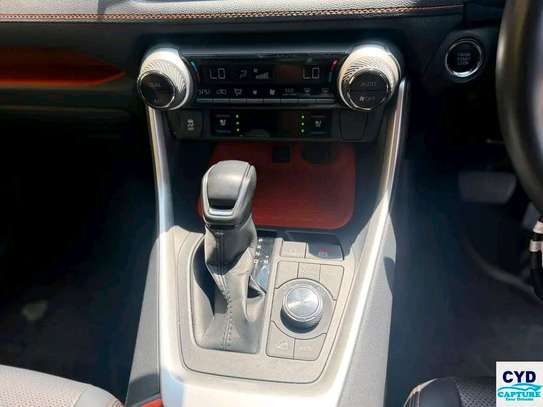 Toyota Rav4 2020 image 12