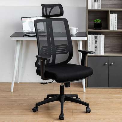 Office chair: Black Orthopedic Office Chair image 3