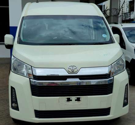 2019 TOYOTA HIACE 10L image 2