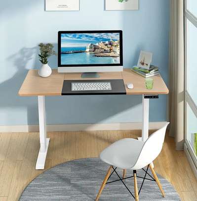140x70cm Wooden Ergonomic Computer Desk image 2