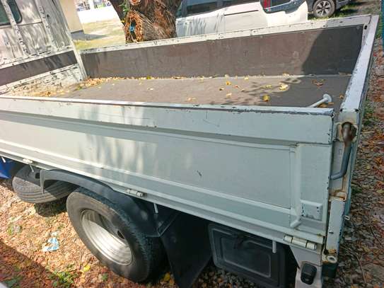Toyota dyna 3tones image 3