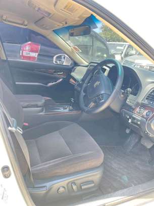 TOYOTA CROWN ROYAL SALON 2013MODEL image 6
