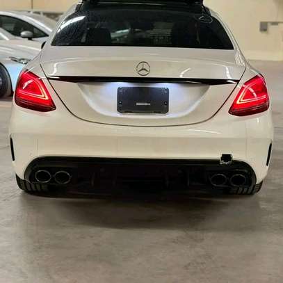 2020 MERCEDES-BENZ C200 AMG image 10