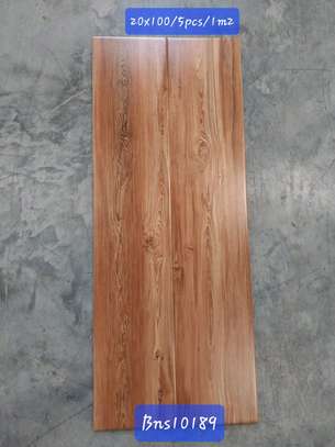 Wood Look tiles image 5