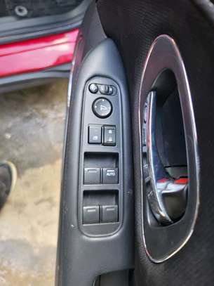 HONDA VEZEL 2019MODEL 2WD image 5