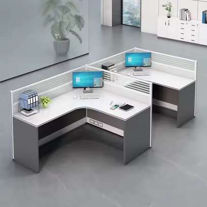 Office Desk; 2 Way Ultramodern Huge Office Workstation image 4