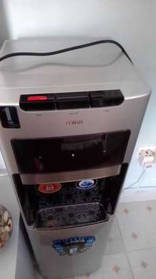 Water Dispenser Bottom Load for Sale image 5