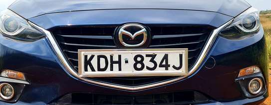 Mazda Axela For Hire image 9