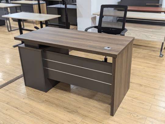 Executive 140cm Office Desk image 3