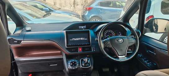 Toyota Esquire Hybrid Black 2018 image 10
