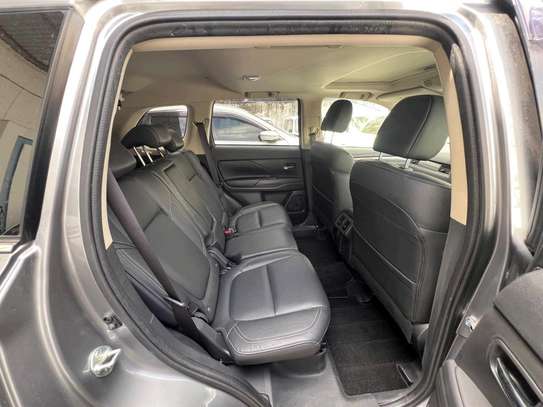 Mitsubishi Outlander Sunroof 2019 image 9