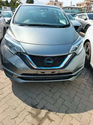 Nissan Note empower grey image 2