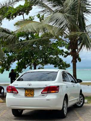 Toyota Premio image 5