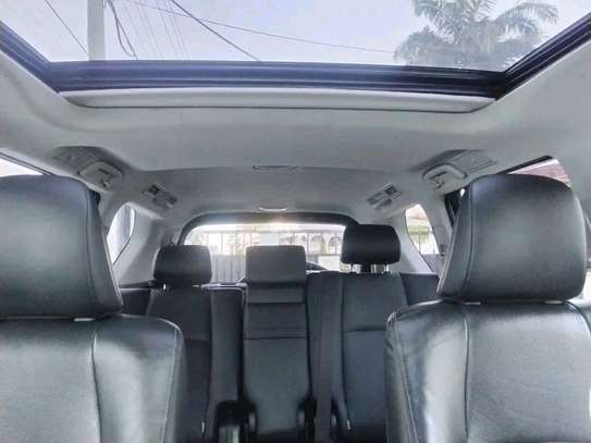 Toyota landcruiser vxl image 8