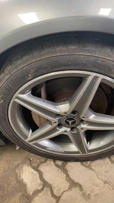Mercedes benz c200 Amg 2019model image 5