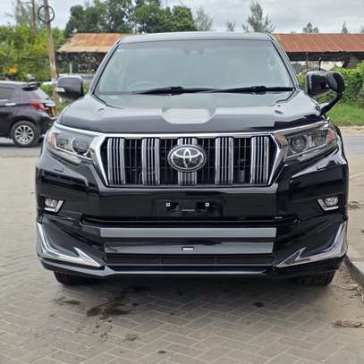 Toyota Prado 2019 Black SUV Spacious Reliable image 5