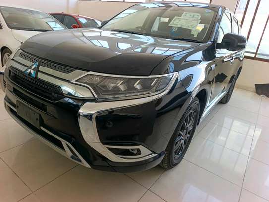Mitsubishi RVR hybrid image 15