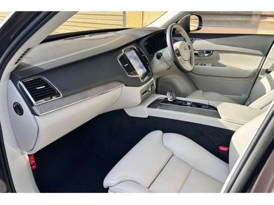2023 VOLVO XC90 image 3