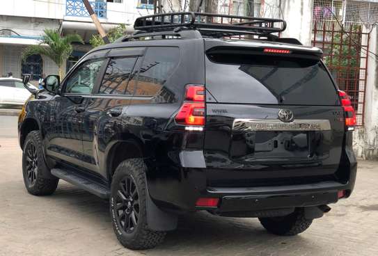 Toyota land Cruiser Prado TX-L Diesel 2021 image 13