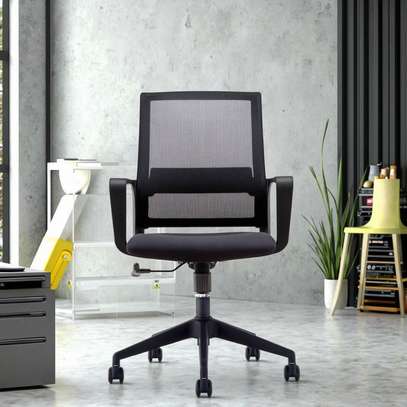 Office Chair: High Quality Medium Back Adjustable Work Seat image 4