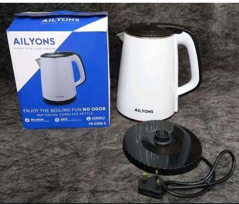 Kettle image 5