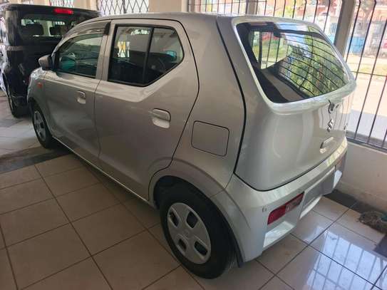 Suzuki Alto image 7