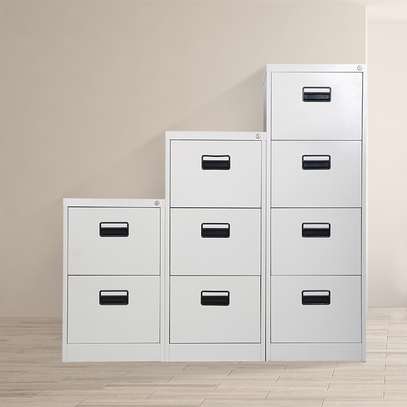 Office cabinet:  3-Drawer Lateral Office File Cabinet image 4