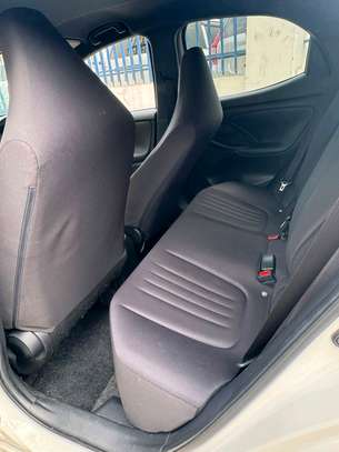 2020 TOYOTA YARIS 1000CC image 11