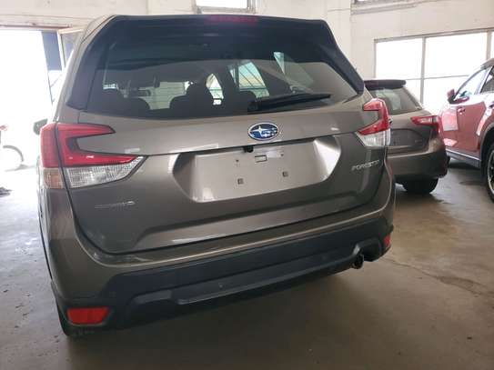 Subaru forester sk9 image 3