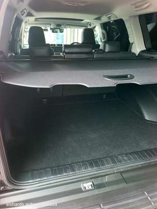 Toyota Land Cruiser Prado diesel image 3