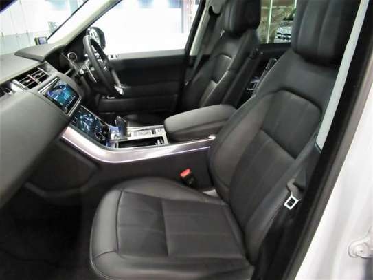 2022 RANGE ROVER SPORT image 5