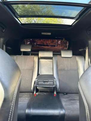 Toyota Harrier GR image 3