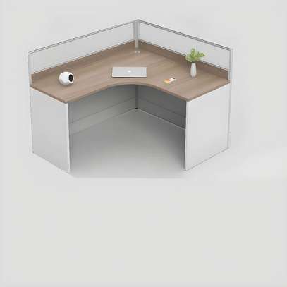 Workstations: Corner 6-User Brown Workstation image 4