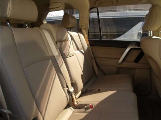 2019 TOYOTA LAND CRUISER PRADO TX L Package 4WD image 2