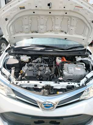 toyota fielder hybrid 2019 image 7