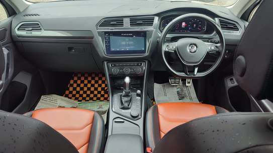 2019 VOLKSWAGEN TIGUAN 2.0TDI 4MOTION 36,000 KMS image 7