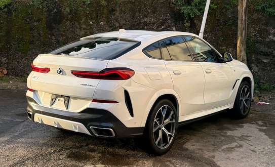 BMW X6 IM sport 2020 image 9