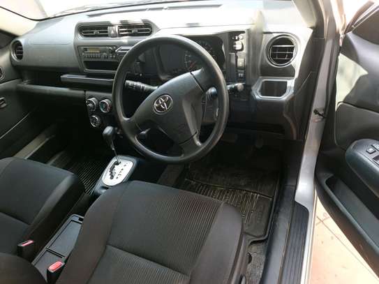 Toyota probox F xtra image 9