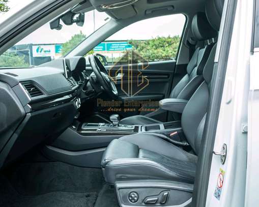 2019 Audi Q5 Sline image 6