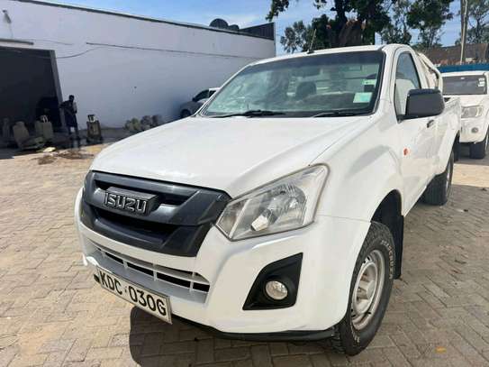 isuzu dmax single cab used image 4