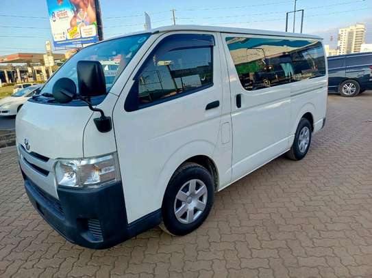 Toyota Hiace 7L 2018 model fully loaded. image 3