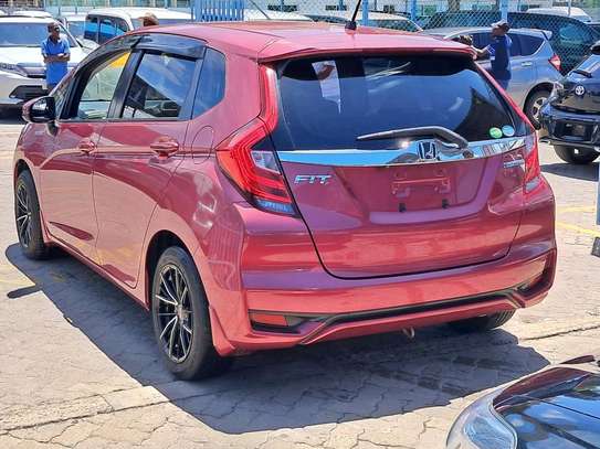 Honda Fit hybrid Maroon 2018 2wd image 2