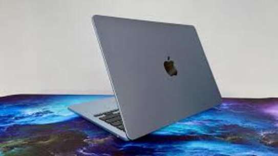 macbook air m5,16gb,512ssd,13.6inches,brand new image 6