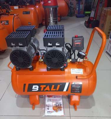 50L/100L/200L/300L/500L OIL FREE AIR COMPRESSORS FOR SALE image 6