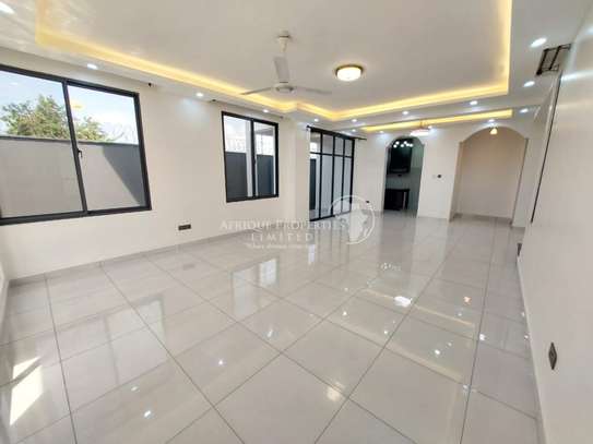 3 Bedroom Luxury Home On 1/8 Acre For Sale In Mtwapa, Coast image 2