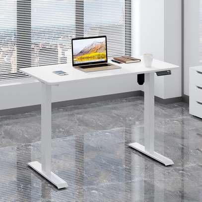 Height adjustable electric standing desk image 3