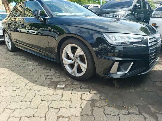Audi A4 image 6