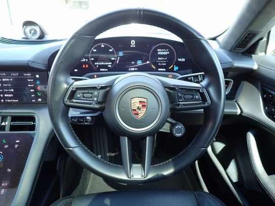 2021 PORSCHE TAYCAN TURBO S image 7